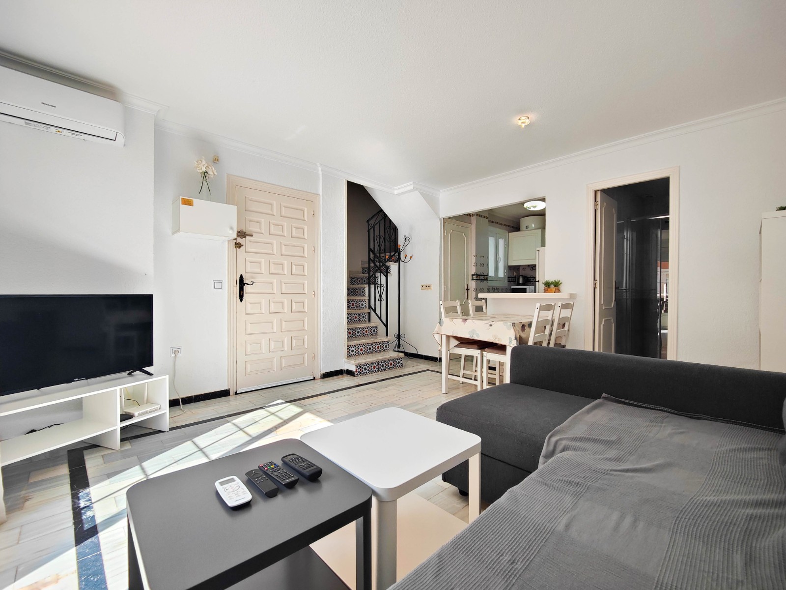 For sale - 2 Bedroom 2 Bathroom Penthouse in Torrevieja - Costa Blanca  - Alicante