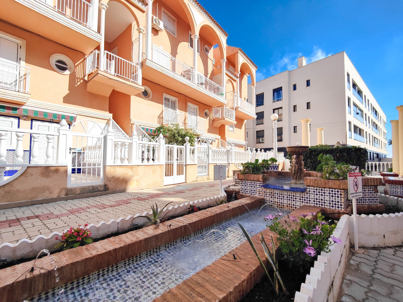 For sale - 2 Bedroom 2 Bathroom Penthouse in Torrevieja - Costa Blanca  - Alicante