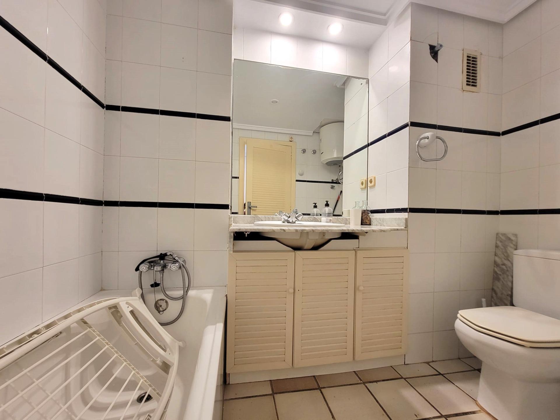 For sale - 2 Bedroom 2 Bathroom Penthouse in Torrevieja - Playa De La Mata  - Alicante