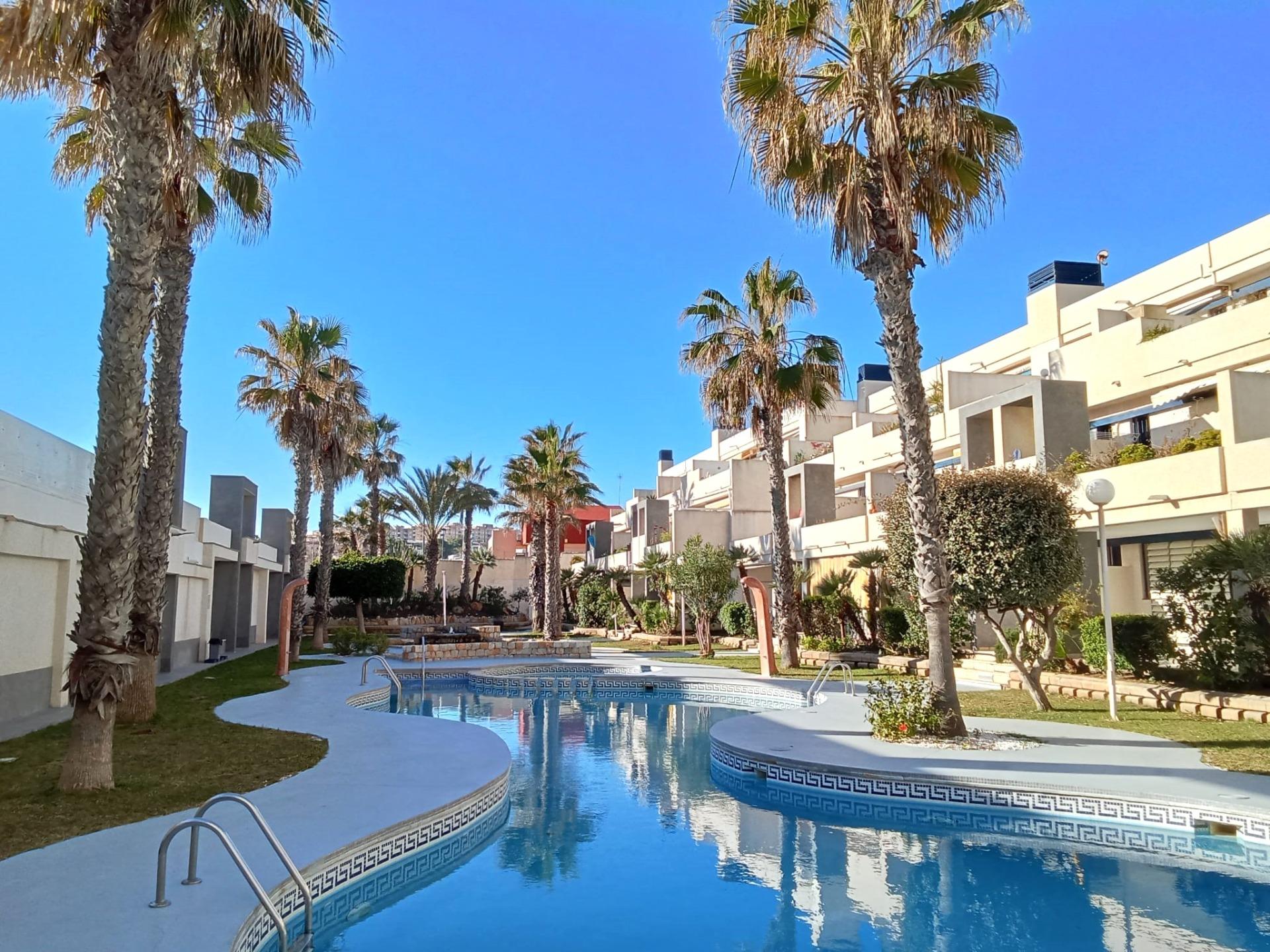 For sale - 2 Bedroom 2 Bathroom Penthouse in Torrevieja - Playa De La Mata  - Alicante