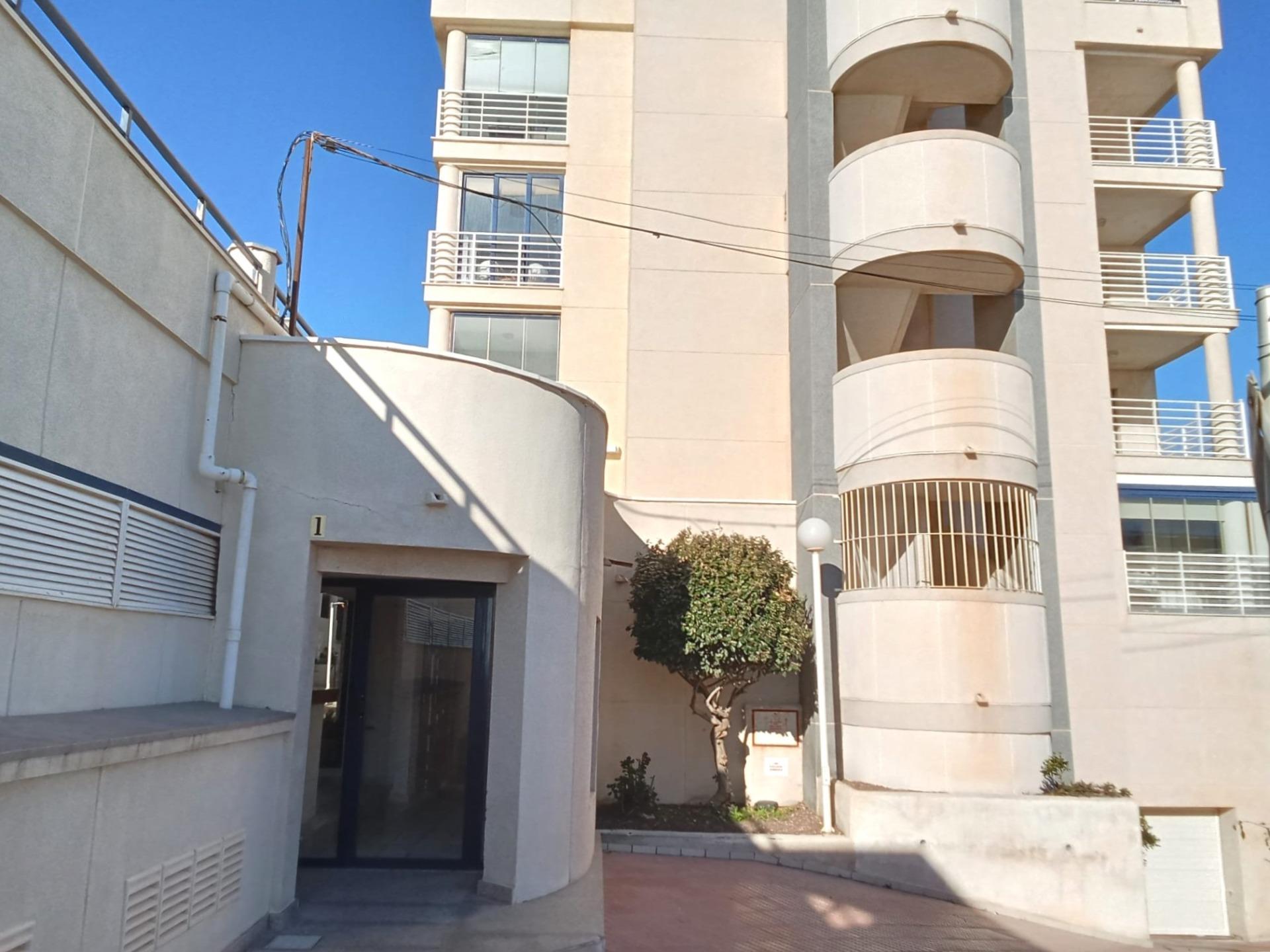 For sale - 2 Bedroom 2 Bathroom Penthouse in Torrevieja - Playa De La Mata  - Alicante