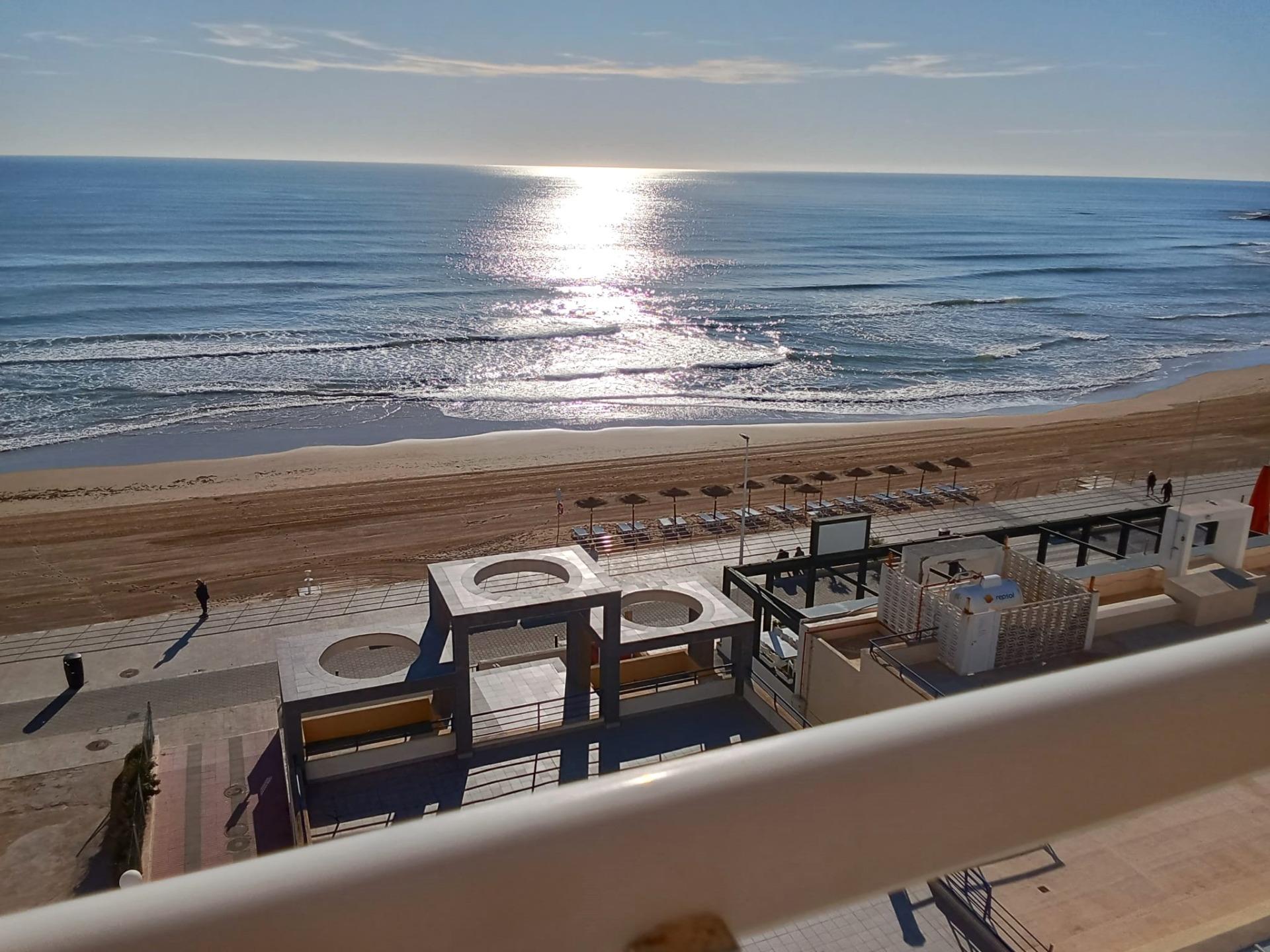 For sale - 2 Bedroom 2 Bathroom Penthouse in Torrevieja - Playa De La Mata  - Alicante