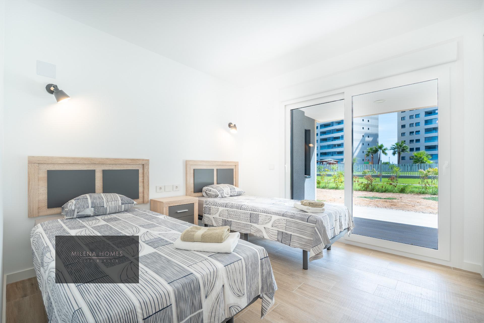 For sale - 2 Bedroom 2 Bathroom Apartment in Torrevieja - Punta Prima  - Alicante