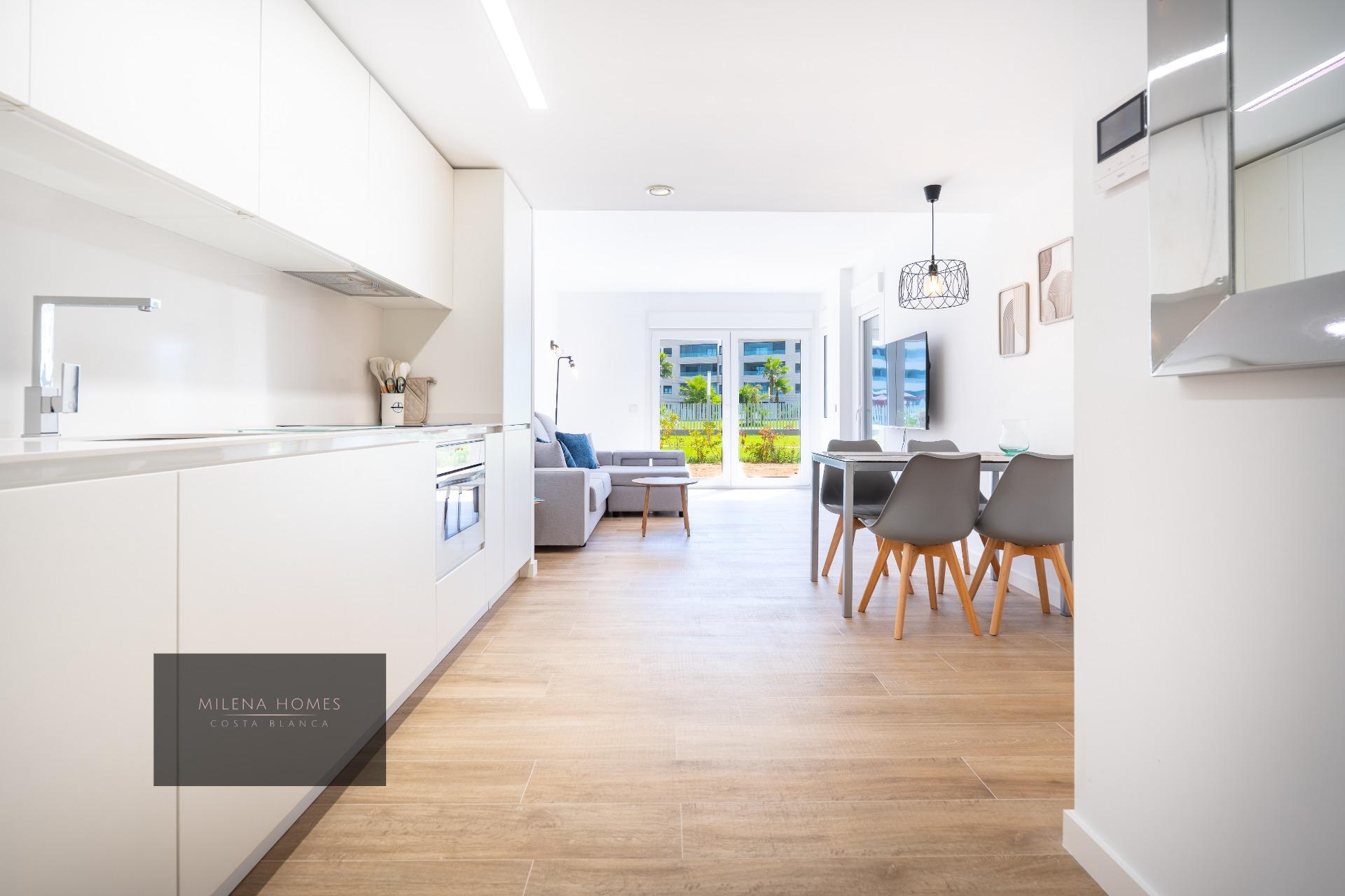 For sale - 2 Bedroom 2 Bathroom Apartment in Torrevieja - Punta Prima  - Alicante