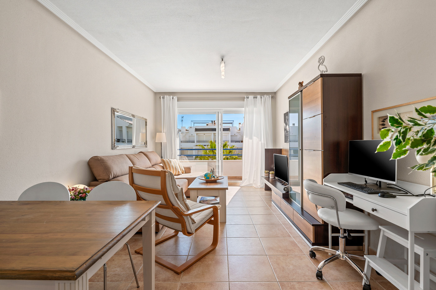 For sale - 2 Bedroom 2 Bathroom Apartment in Torrevieja - Costa Blanca  - Alicante
