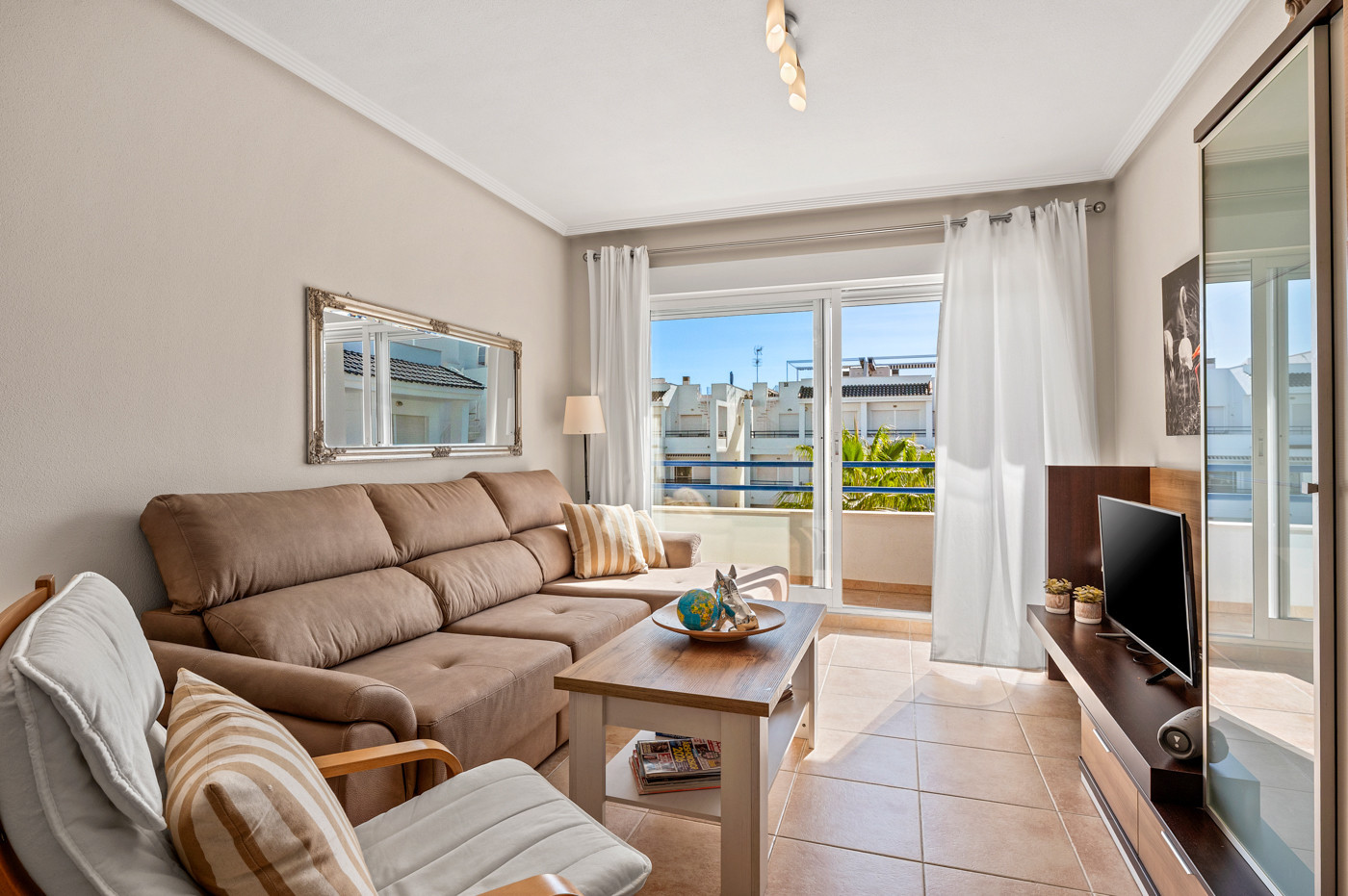 For sale - 2 Bedroom 2 Bathroom Apartment in Torrevieja - Costa Blanca  - Alicante