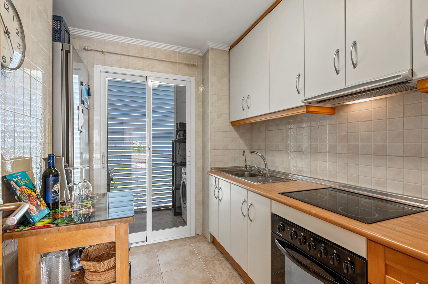 For sale - 2 Bedroom 2 Bathroom Apartment in Torrevieja - Costa Blanca  - Alicante