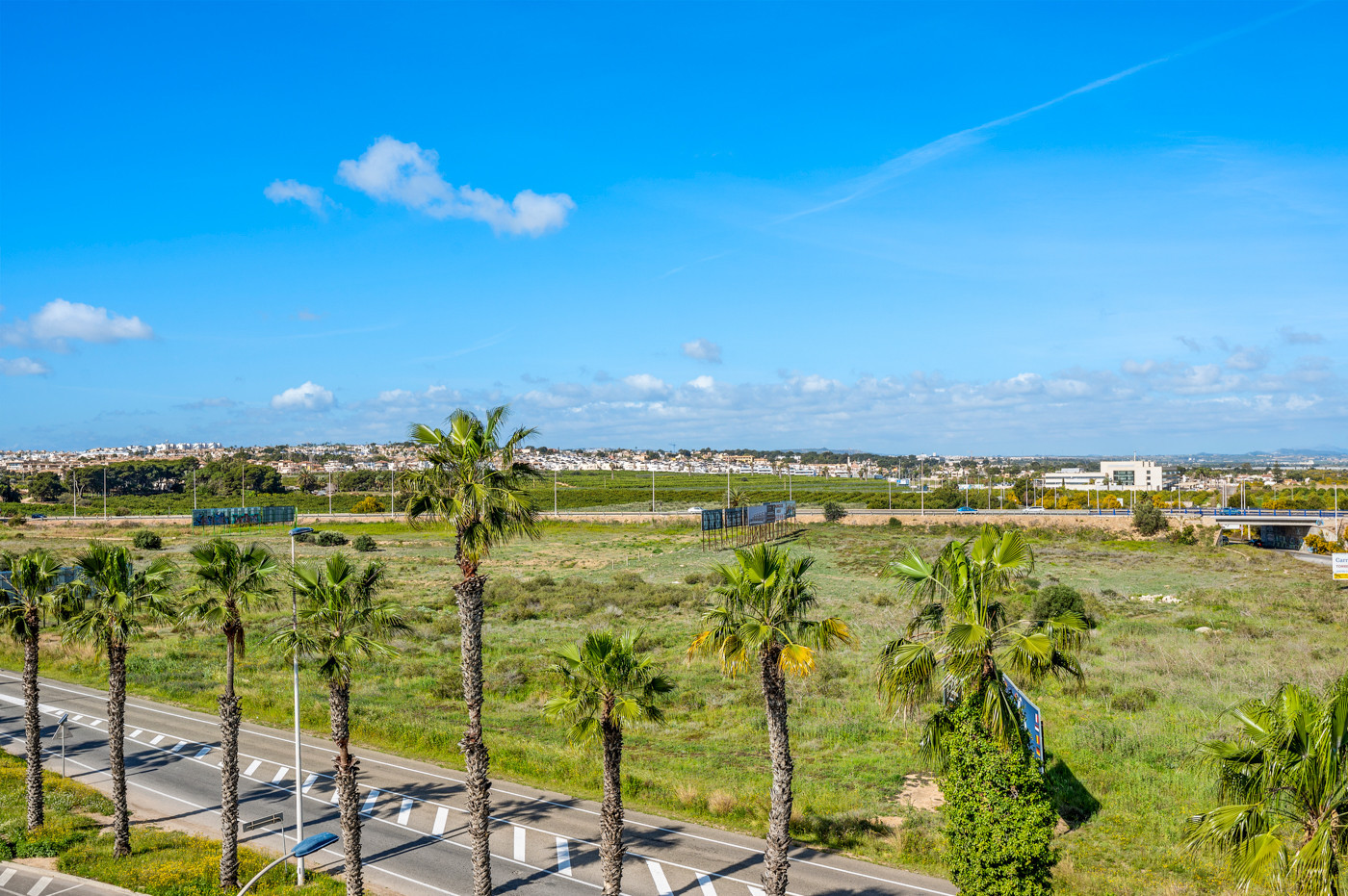 For sale - 2 Bedroom 2 Bathroom Apartment in Torrevieja - Costa Blanca  - Alicante