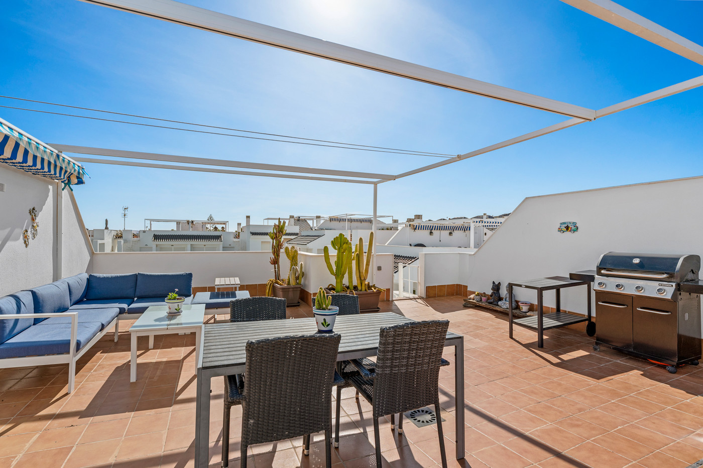 For sale - 2 Bedroom 2 Bathroom Apartment in Torrevieja - Costa Blanca  - Alicante