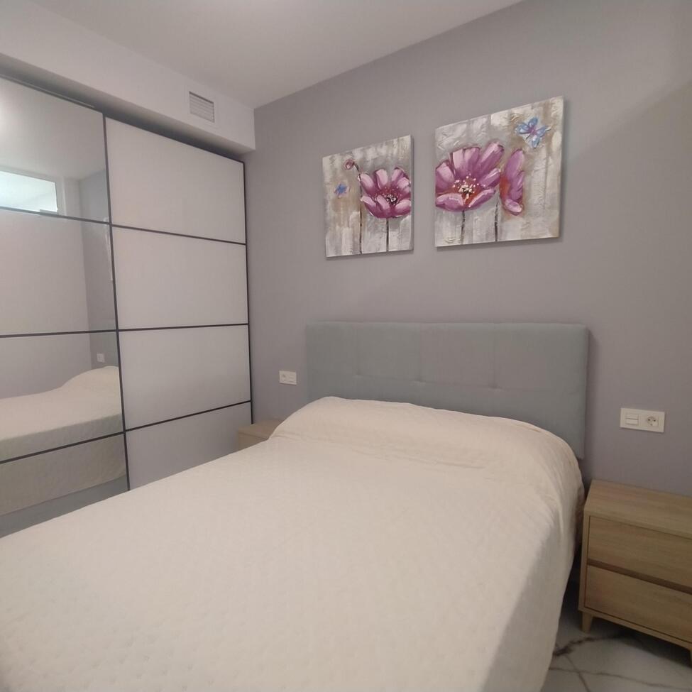 For sale - 2 Bedroom 2 Bathroom Apartment in Torrevieja - Playa Del Cura  - Alicante