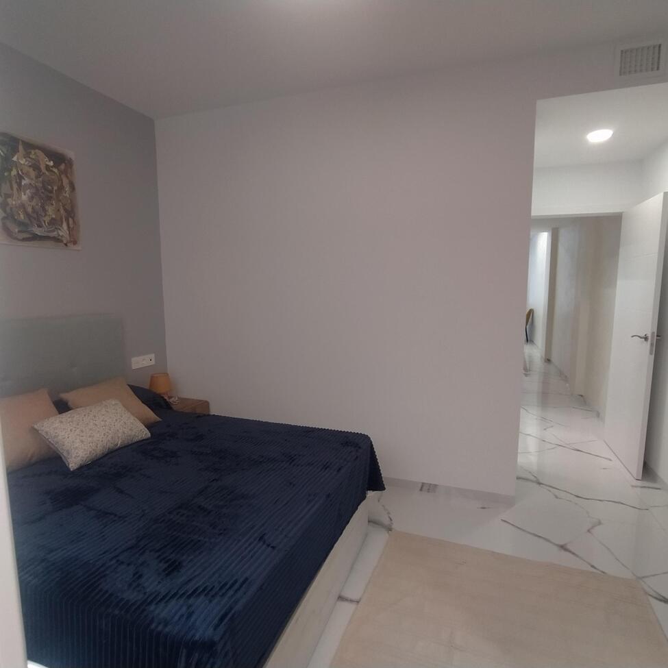 For sale - 2 Bedroom 2 Bathroom Apartment in Torrevieja - Playa Del Cura  - Alicante