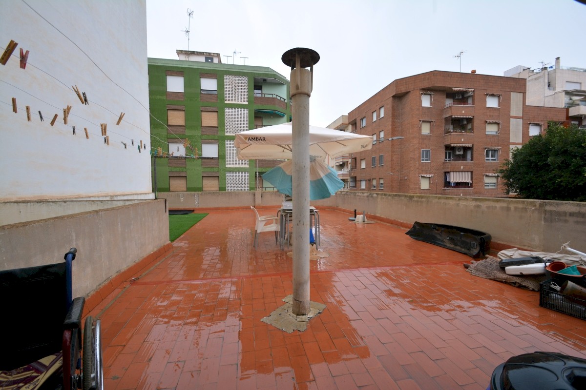 For sale - 4 Bedroom 2 Bathroom Town House in Guardamar del Segura - Costa Blanca  - Alicante