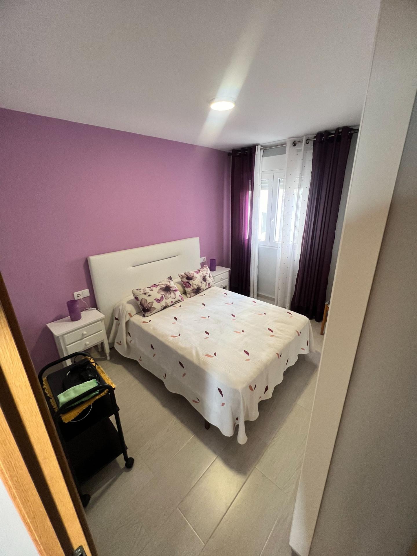 For sale - 3 Bedroom 1 Bathroom Apartment in Torrevieja - Playa Del Cura  - Alicante