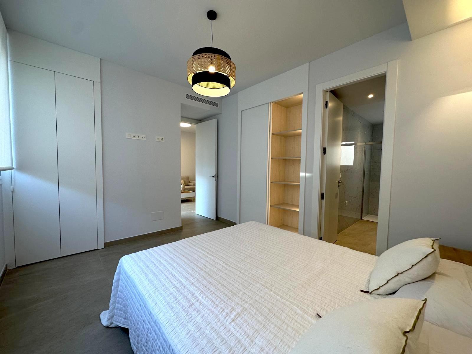 For sale - 2 Bedroom 2 Bathroom Apartment in Torrevieja - Playa Del Cura  - Alicante