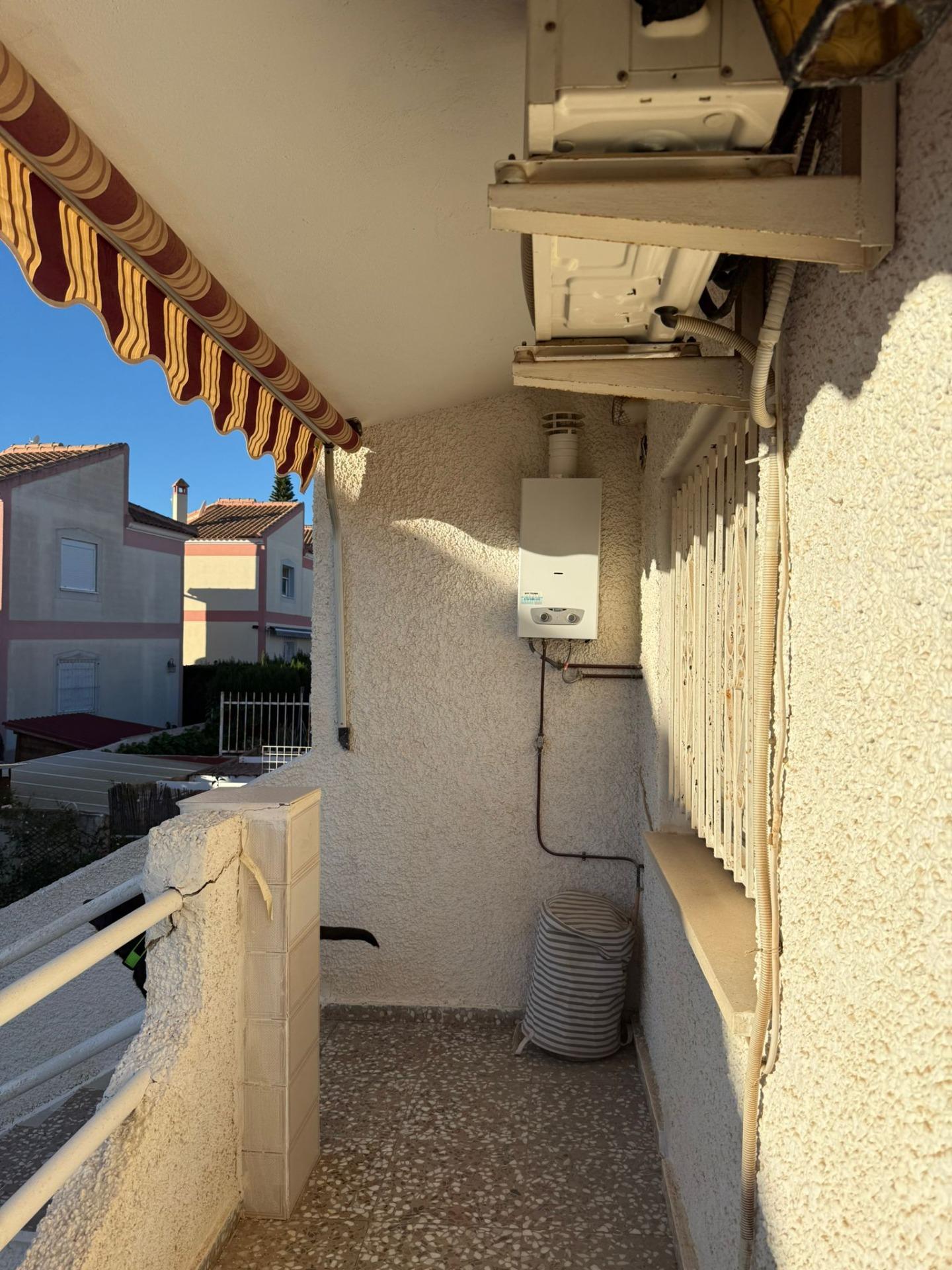 For sale - 3 Bedroom 2 Bathroom Town House in Torrevieja - Los Altos  - Alicante