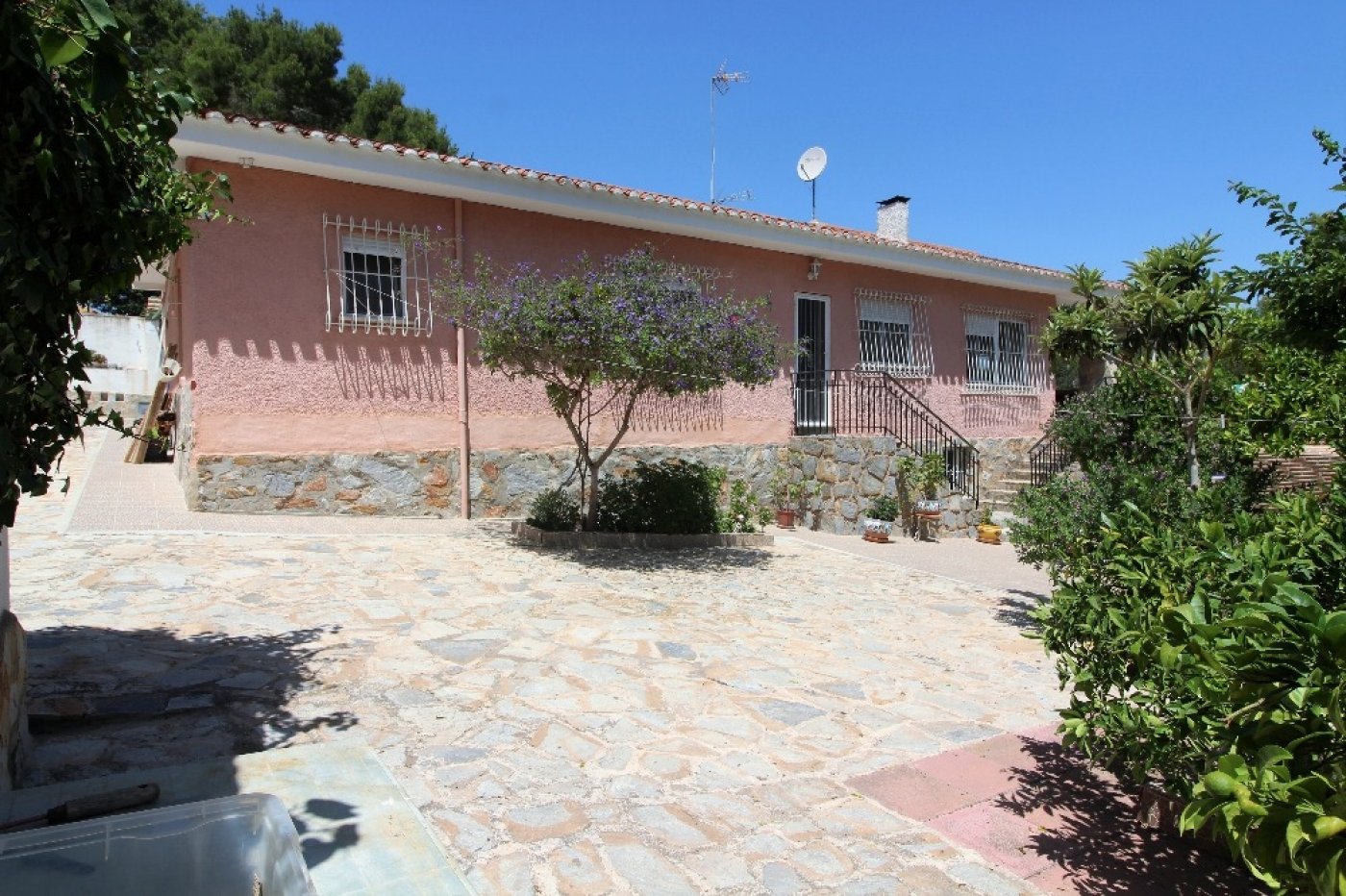 For sale - 5 Bedroom 4 Bathroom Villa in Torrevieja - Los Balcones  - Alicante