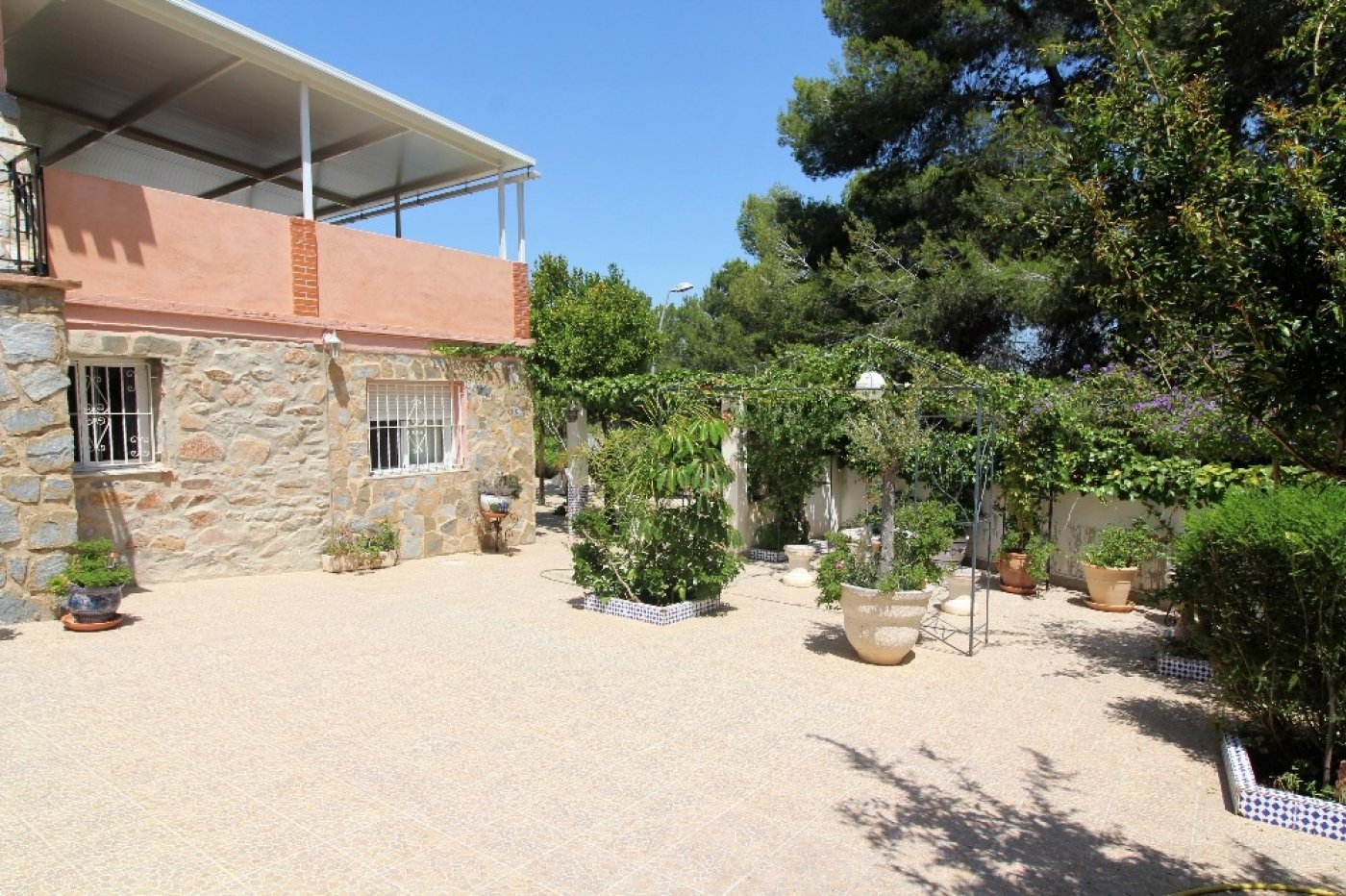 For sale - 5 Bedroom 4 Bathroom Villa in Torrevieja - Los Balcones  - Alicante