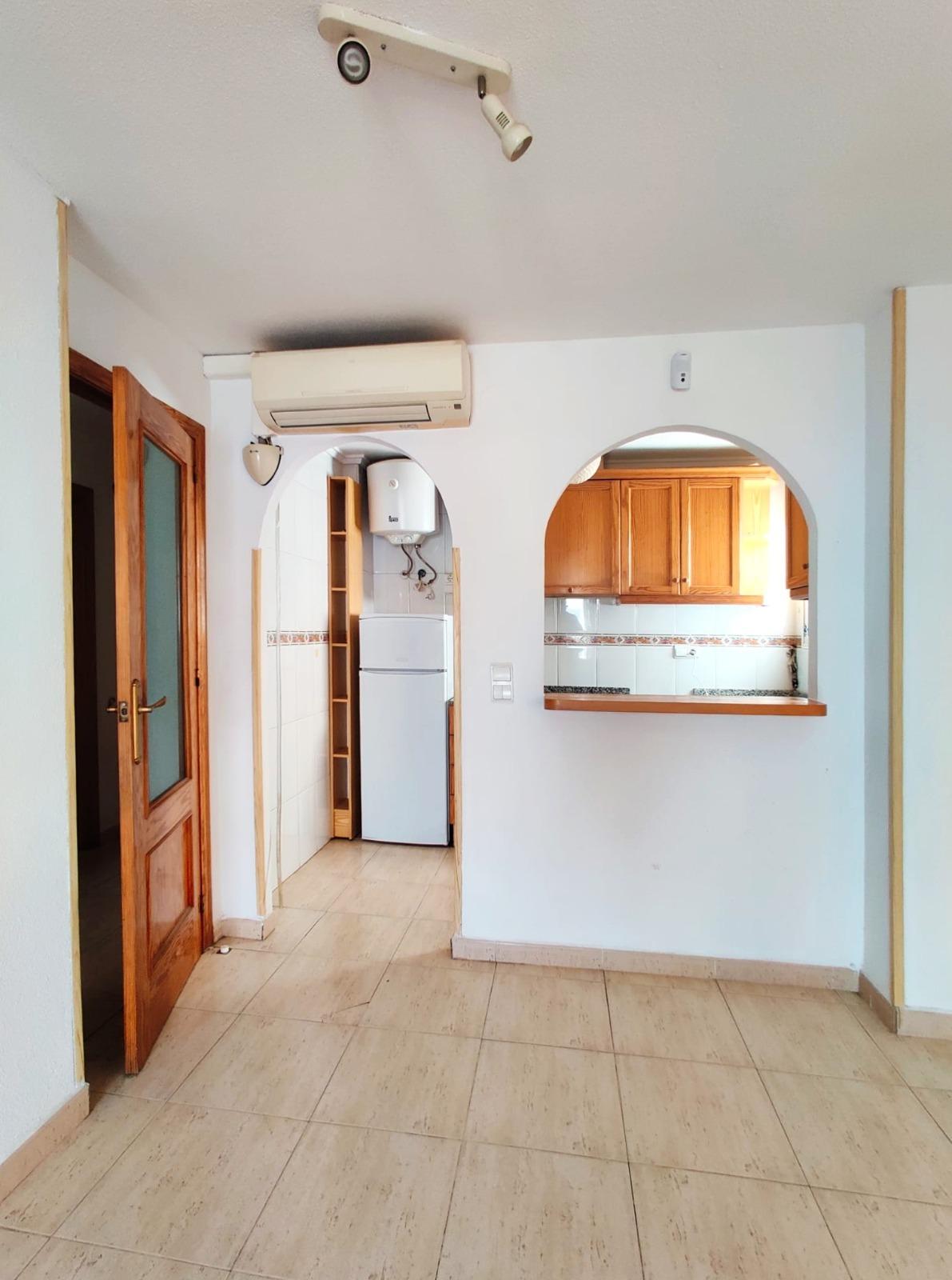 For sale - 3 Bedroom 2 Bathroom Penthouse in Torrevieja - Curva Del Palangre  - Alicante