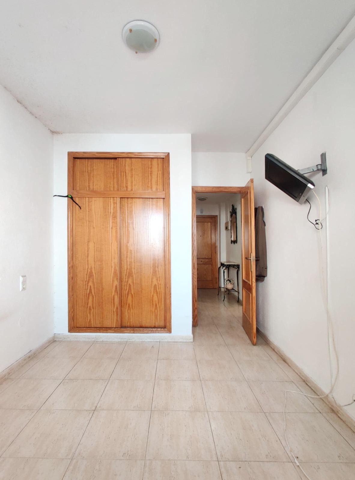 For sale - 3 Bedroom 2 Bathroom Penthouse in Torrevieja - Curva Del Palangre  - Alicante