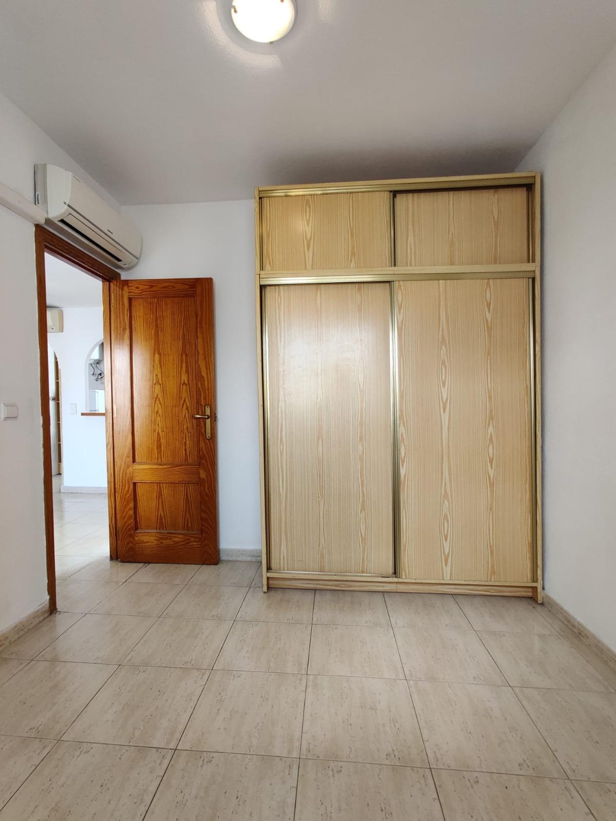 For sale - 3 Bedroom 2 Bathroom Penthouse in Torrevieja - Curva Del Palangre  - Alicante
