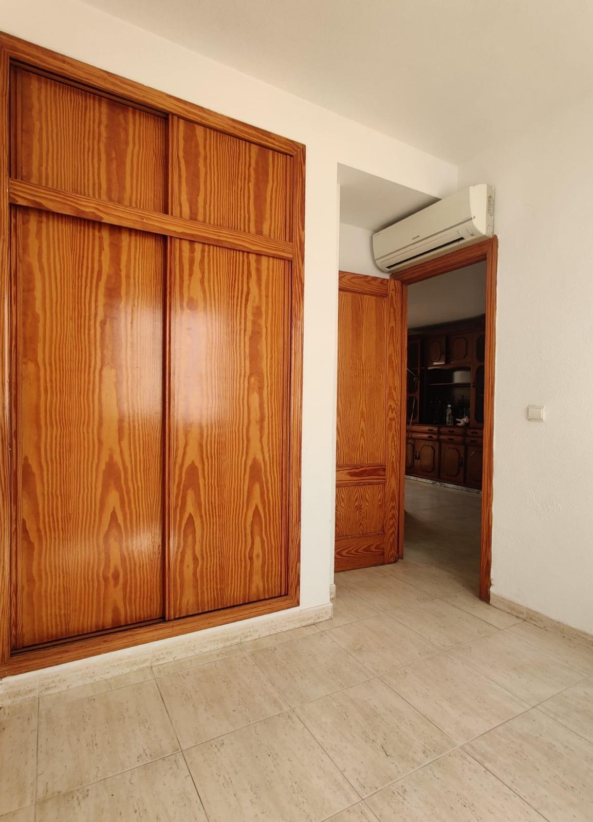 For sale - 3 Bedroom 2 Bathroom Penthouse in Torrevieja - Curva Del Palangre  - Alicante