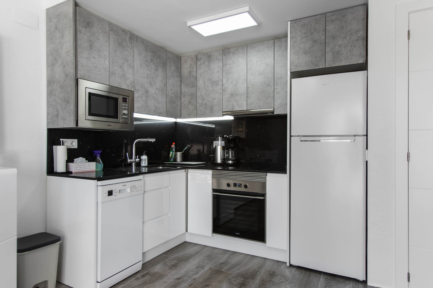 For sale - 2 Bedroom 1 Bathroom Duplex in Torrevieja - Costa Blanca  - Alicante