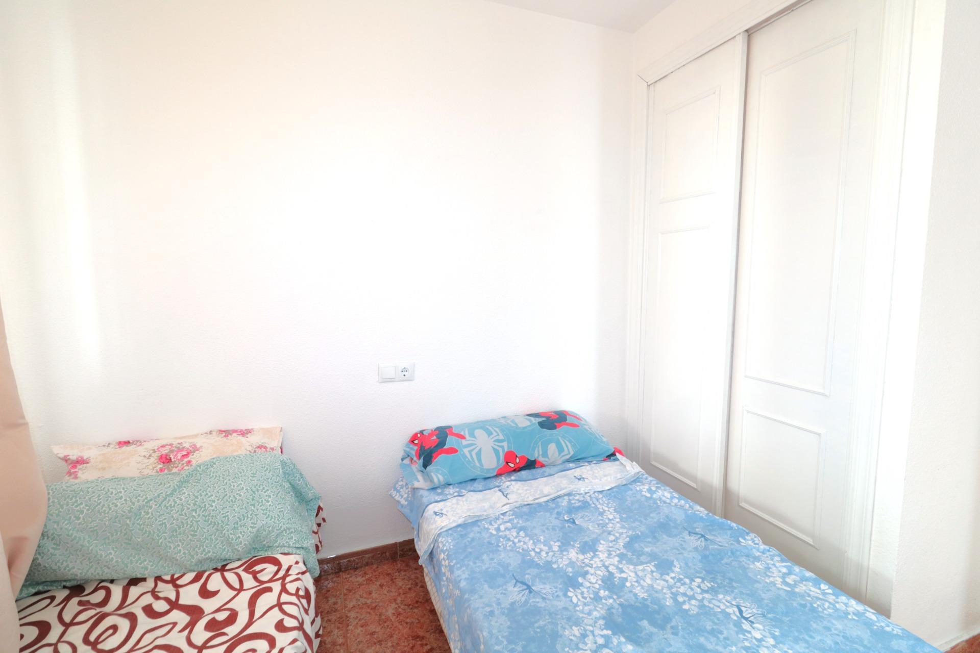 For sale - 3 Bedroom 2 Bathroom Quad House in Torrevieja - Carrefour  - Alicante