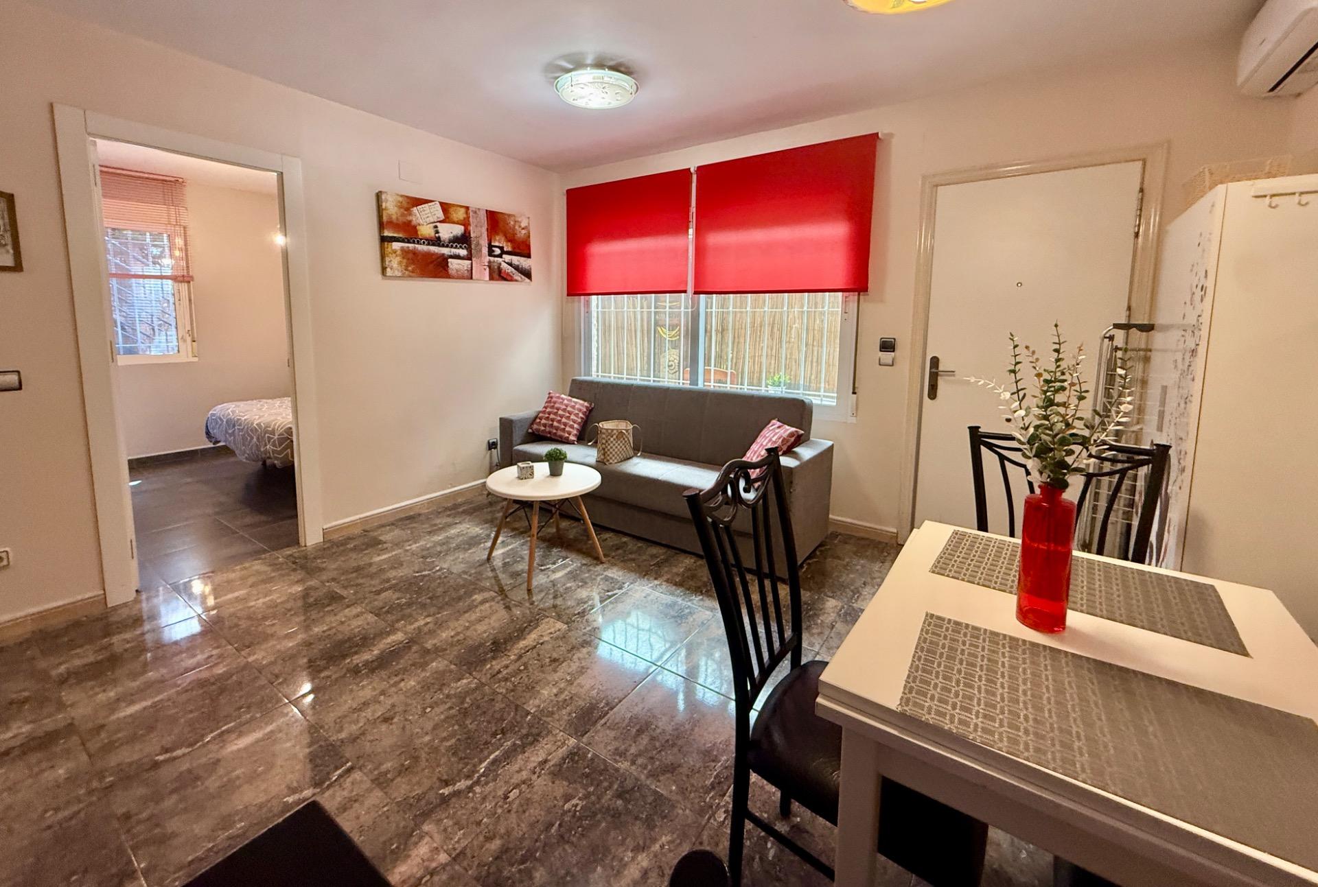 For sale - 3 Bedroom 2 Bathroom Town House in Torrevieja - Carrefour  - Alicante