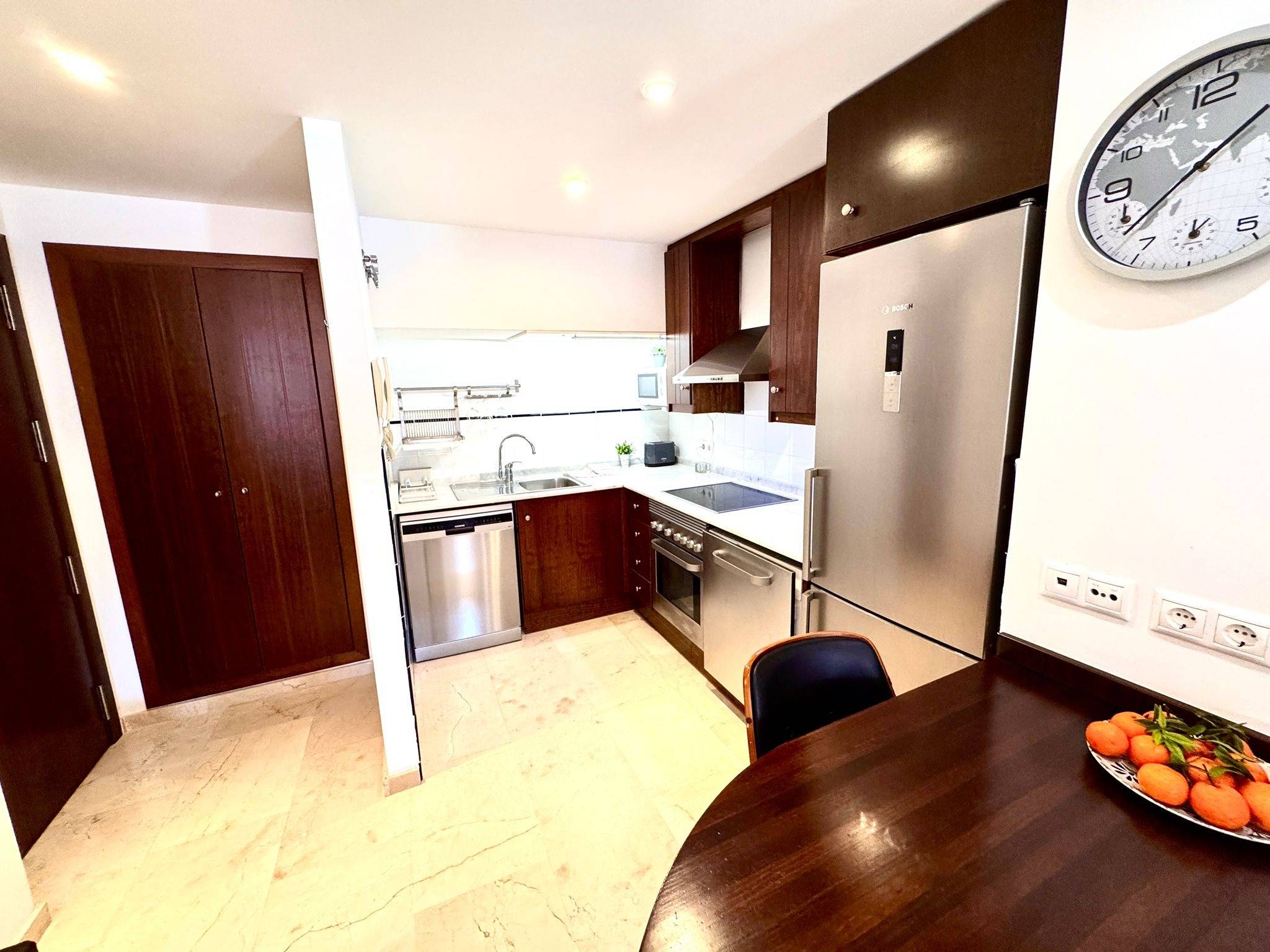For sale - 2 Bedroom 1 Bathroom Apartment in Torrevieja - Punta Prima  - Alicante
