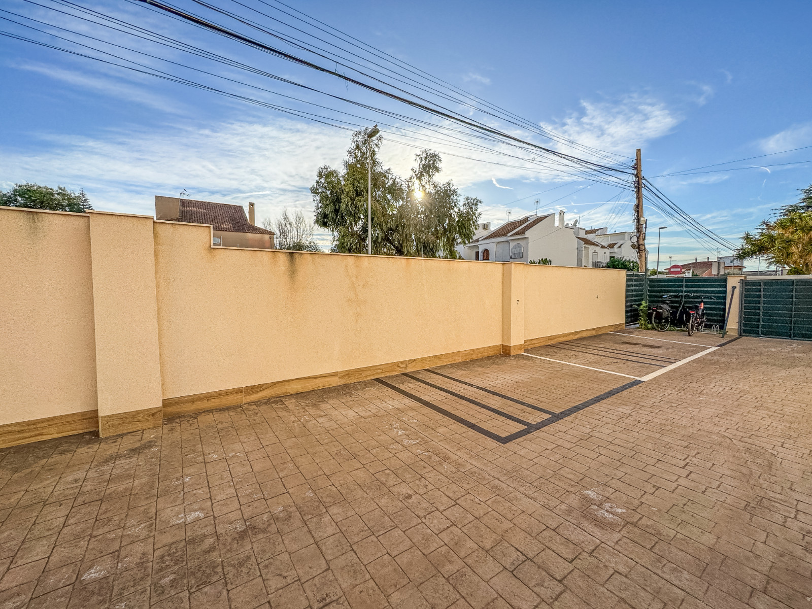 For sale - 2 Bedroom 1 Bathroom Apartment in Torrevieja - Costa Blanca  - Alicante