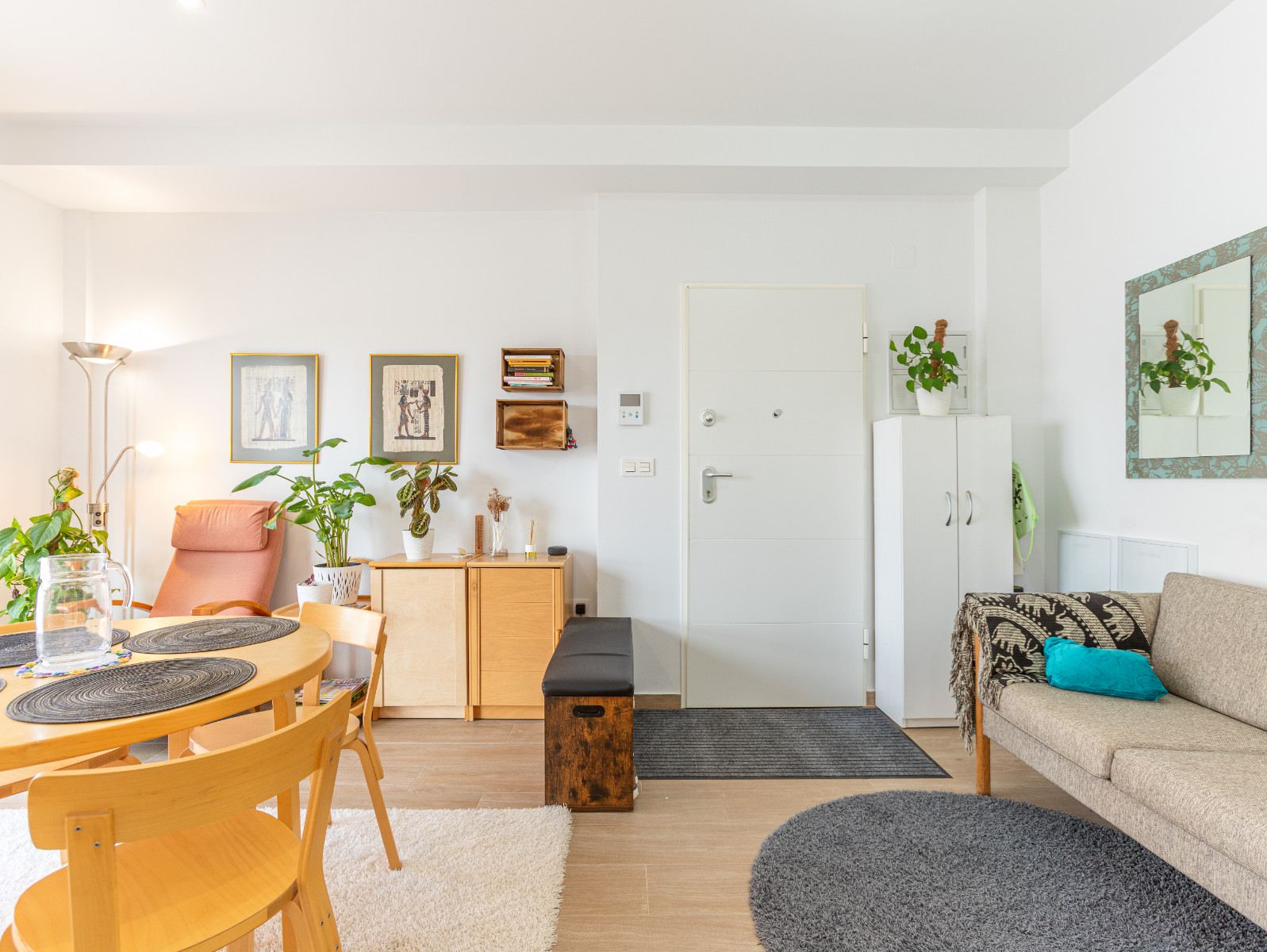 For sale - 2 Bedroom 1 Bathroom Apartment in Torrevieja - Costa Blanca  - Alicante