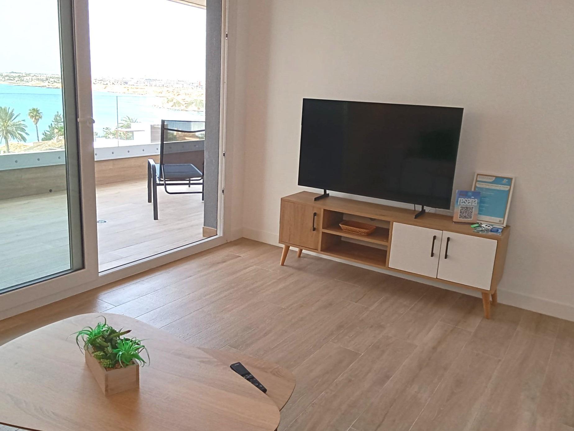 For sale - 2 Bedroom 2 Bathroom Apartment in Torrevieja - Punta Prima  - Alicante