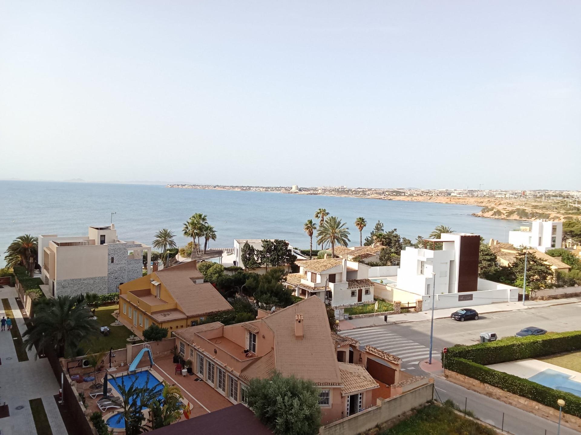 For sale - 2 Bedroom 2 Bathroom Apartment in Torrevieja - Punta Prima  - Alicante
