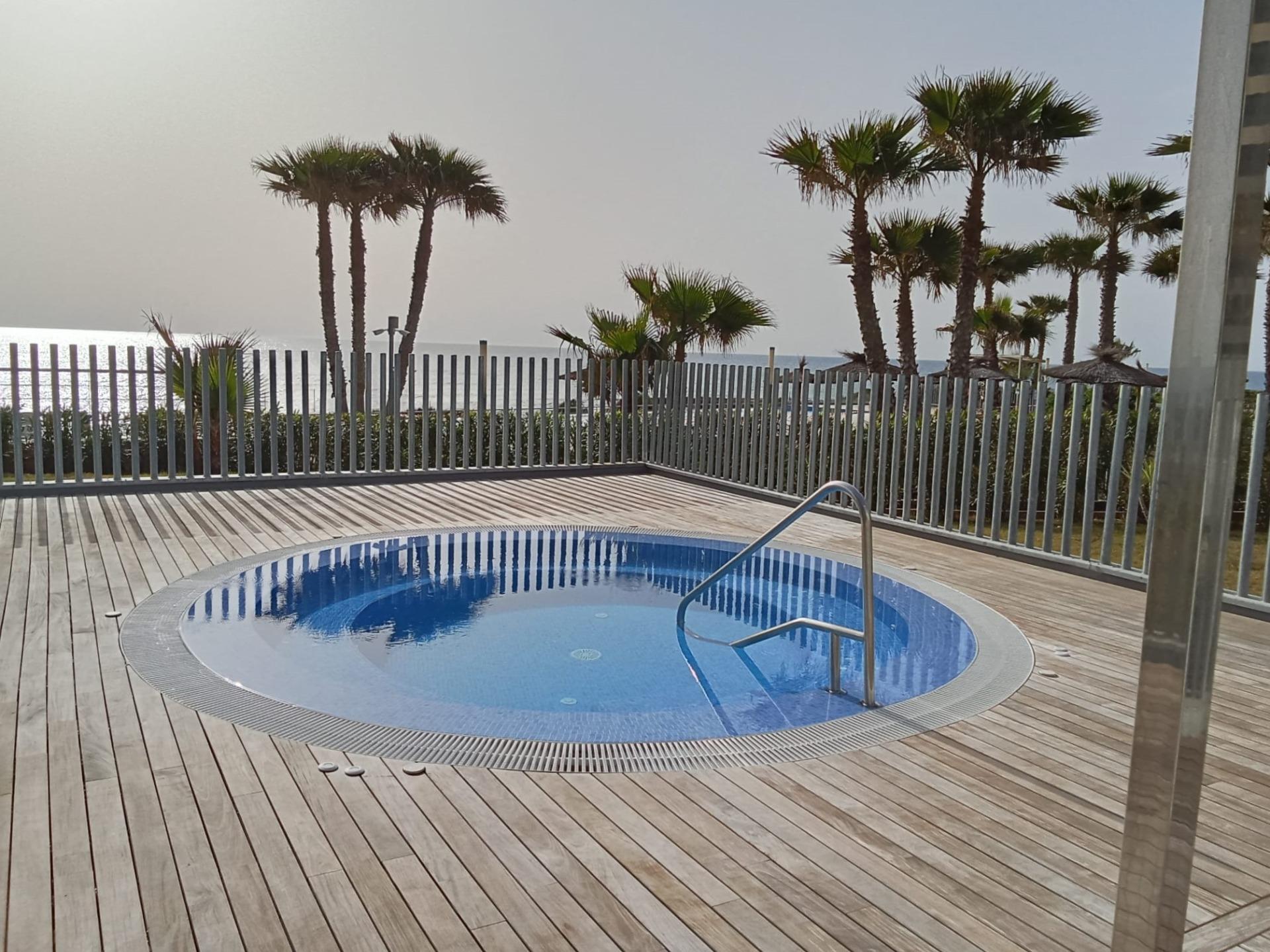 For sale - 2 Bedroom 2 Bathroom Apartment in Torrevieja - Punta Prima  - Alicante