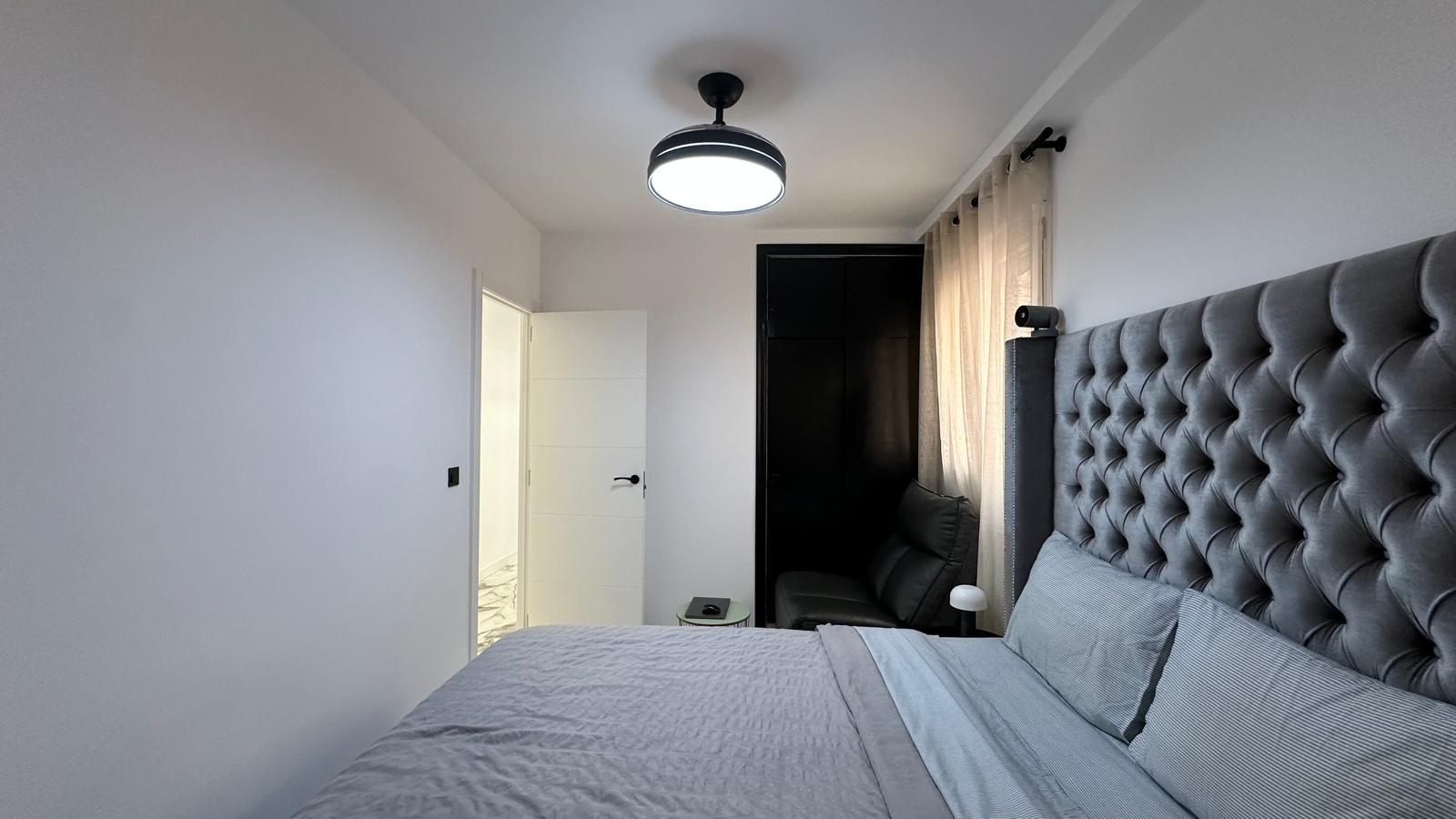 For sale - 3 Bedroom 1 Bathroom Apartment in Torrevieja - Playa Del Cura  - Alicante