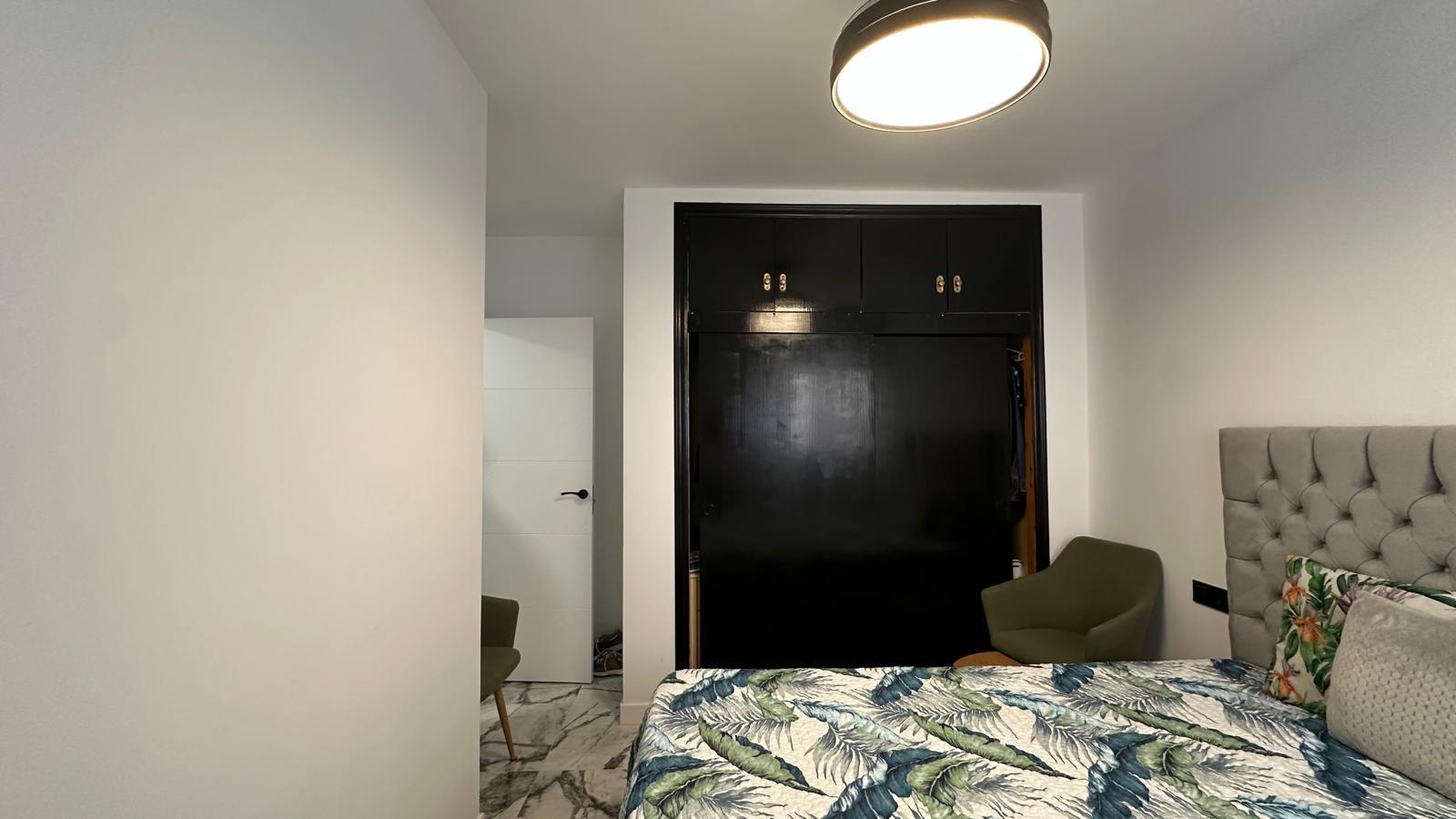 For sale - 3 Bedroom 1 Bathroom Apartment in Torrevieja - Playa Del Cura  - Alicante