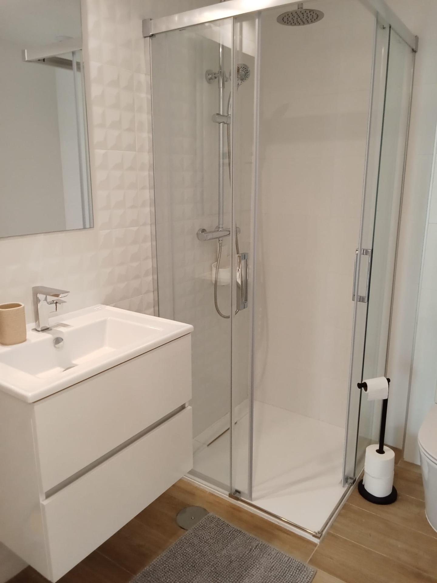 For sale - 2 Bedroom 2 Bathroom Apartment in Torrevieja - Punta Prima  - Alicante