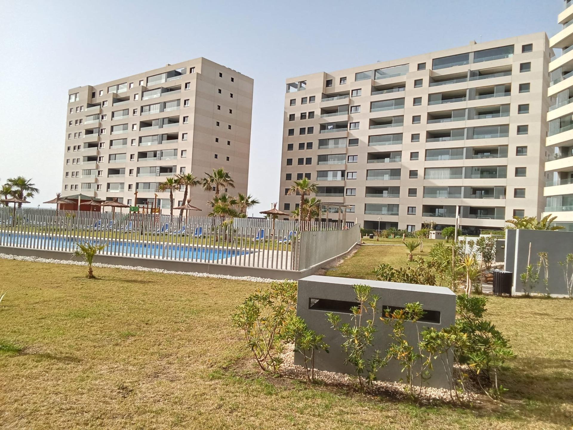 For sale - 2 Bedroom 2 Bathroom Apartment in Torrevieja - Punta Prima  - Alicante