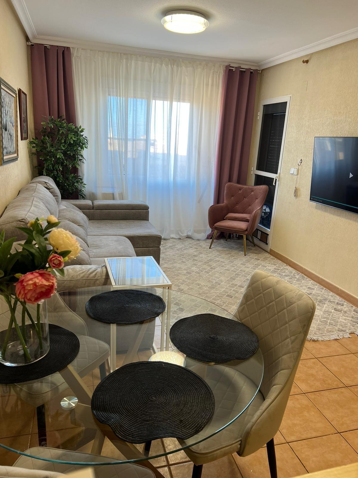 For sale - 2 Bedroom 1 Bathroom Apartment in Torrevieja - aguas nuevas  - Alicante
