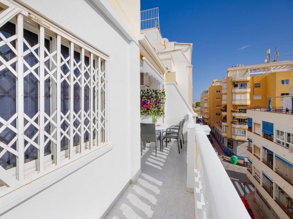 2 Bedroom 1 Bathroom Apartment in Torrevieja