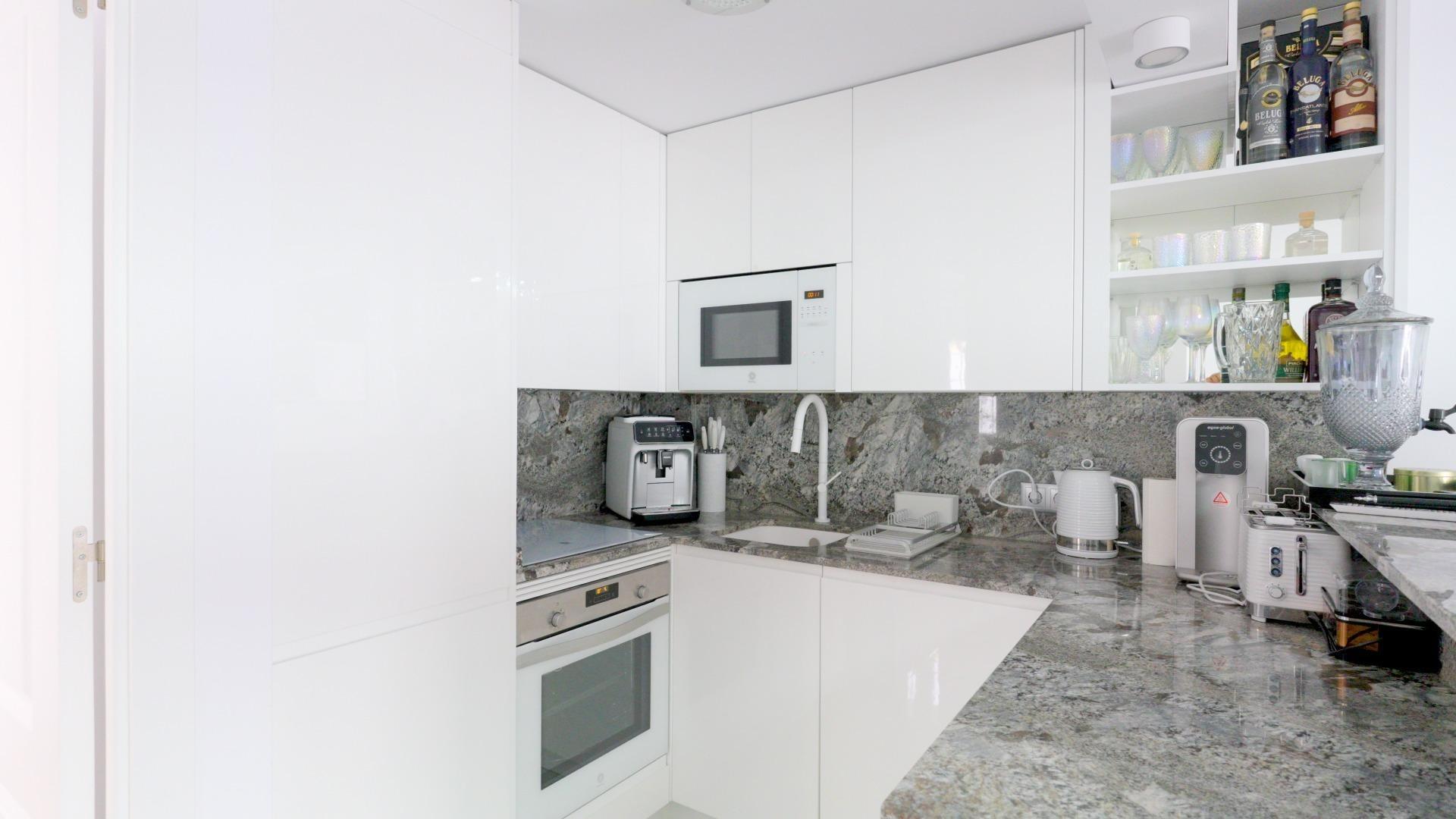 For sale - 4 Bedroom 3 Bathroom Town House in Torrevieja - Punta Prima  - Alicante