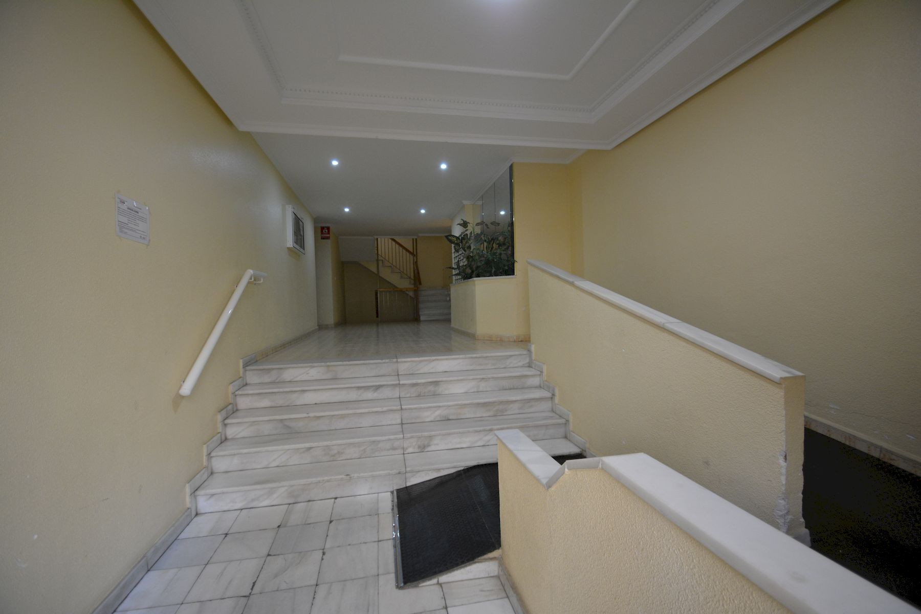 For sale - 2 Bedroom 1 Bathroom Apartment in Torrevieja - Costa Blanca  - Alicante