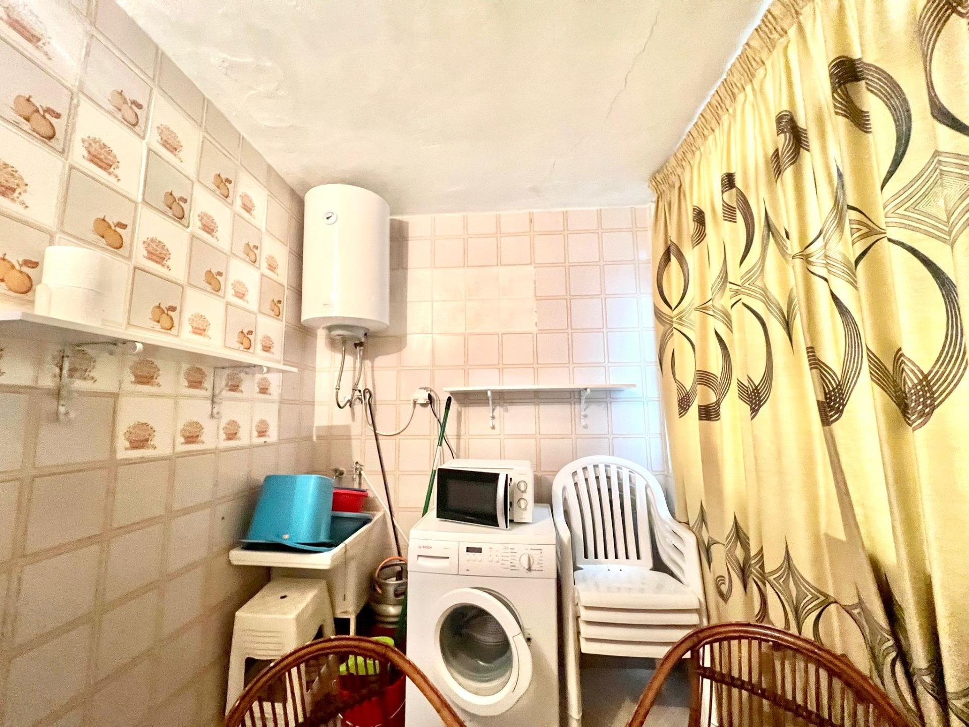 For sale - 3 Bedroom 1 Bathroom Apartment in Torrevieja - Acequion  - Alicante