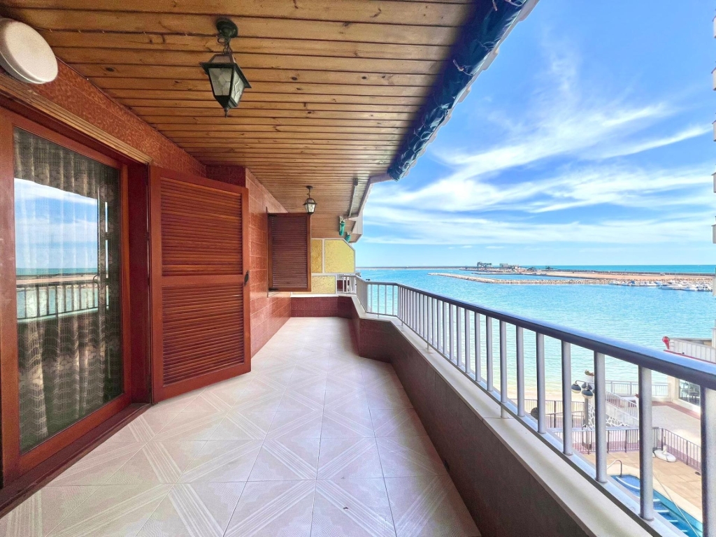 3 Bedroom 1 Bathroom Apartment in Torrevieja