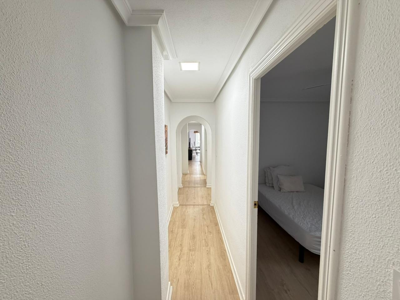 For sale - 2 Bedroom 1 Bathroom Apartment in Torrevieja - Playa Del Cura  - Alicante