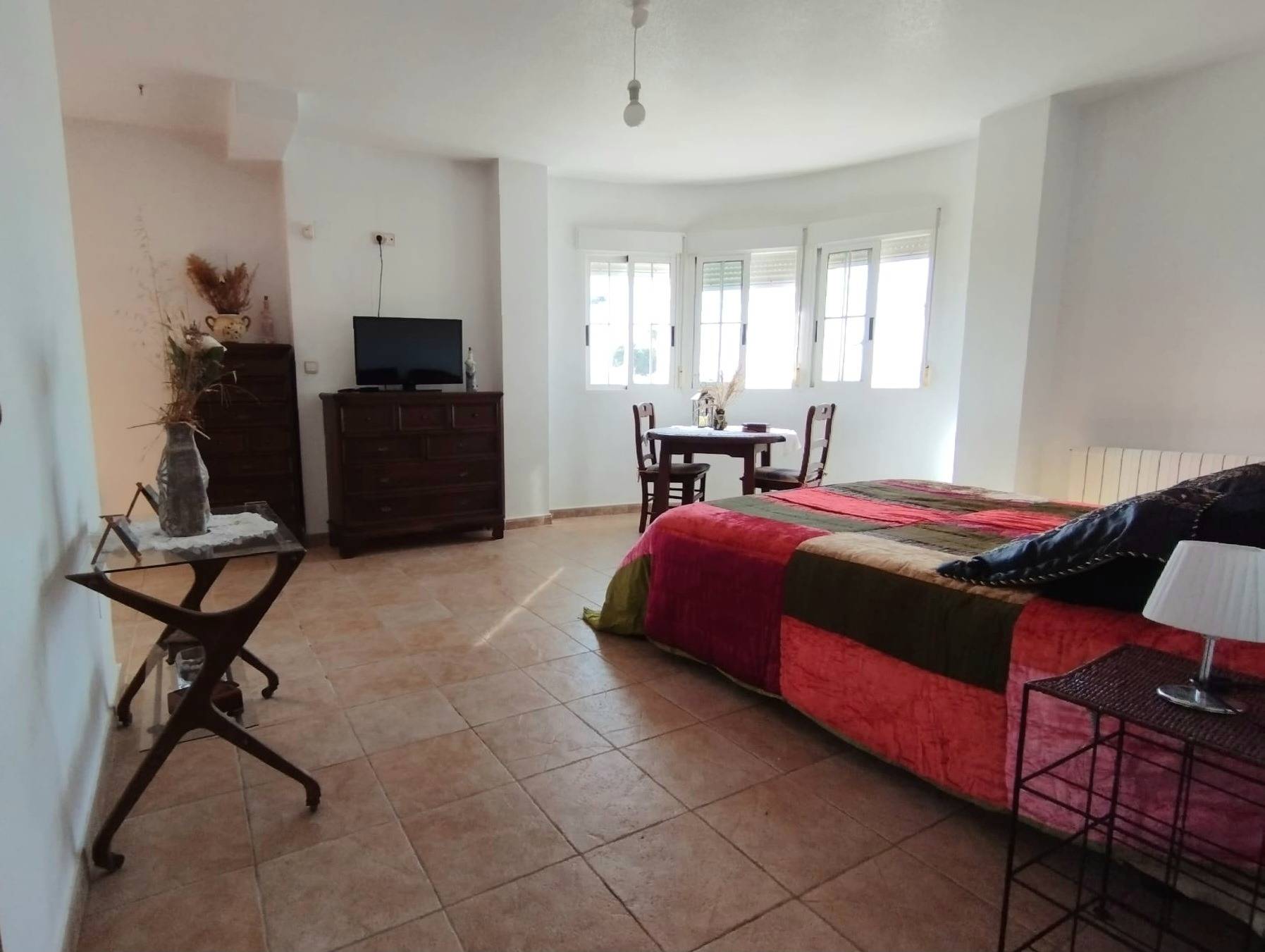 For sale - 6 Bedroom 5 Bathroom Villa in Torrevieja - La Siesta - El Salado - Torreta  - Alicante