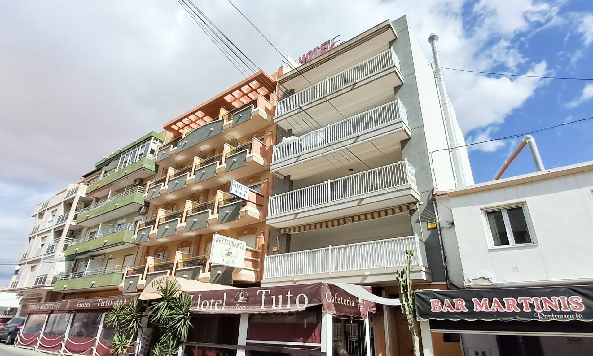 For sale - 3 Bedroom 2 Bathroom Penthouse in Torrevieja - Playa De Los Naufragos  - Alicante