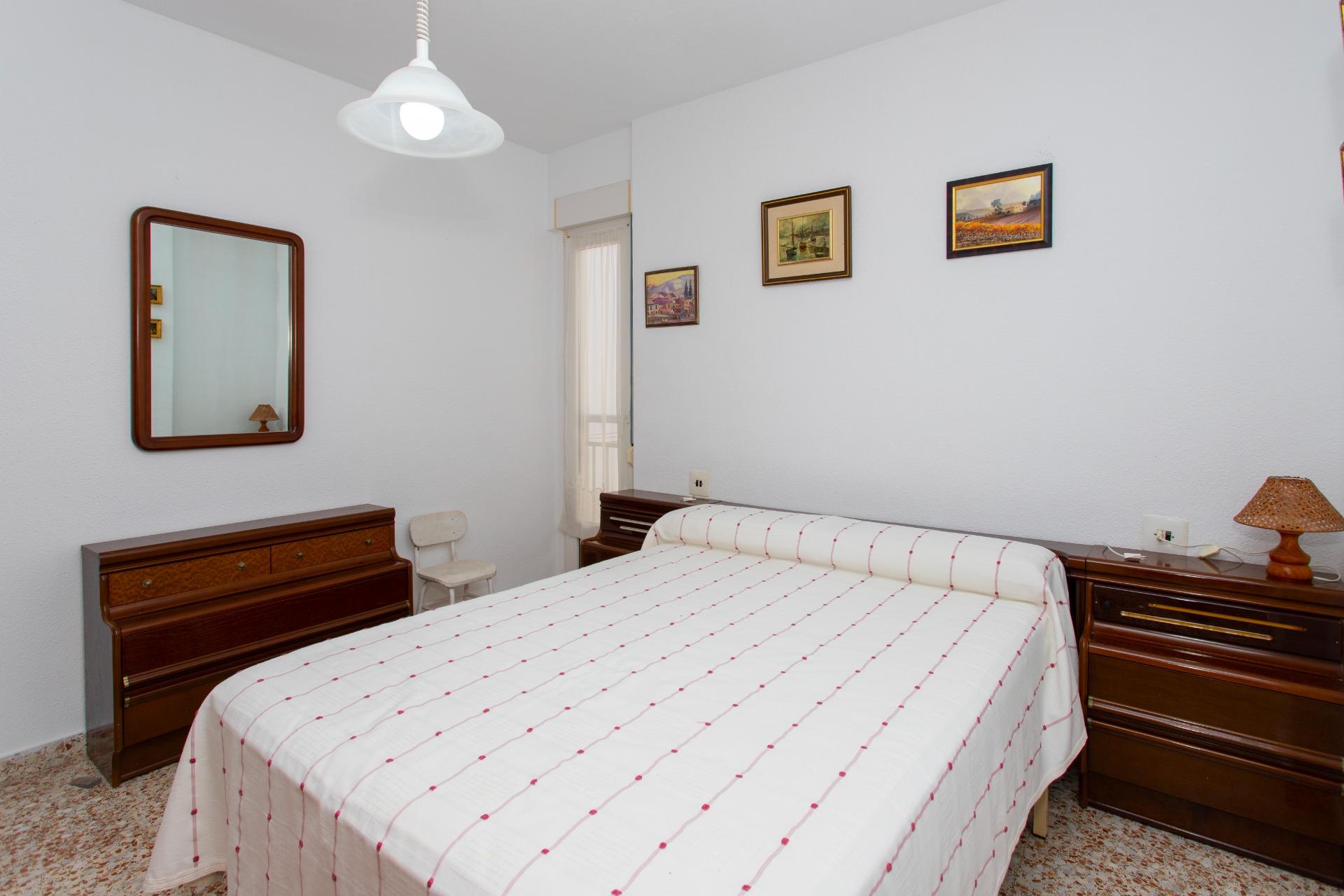 For sale - 3 Bedroom 2 Bathroom Penthouse in Torrevieja - Playa Del Cura  - Alicante