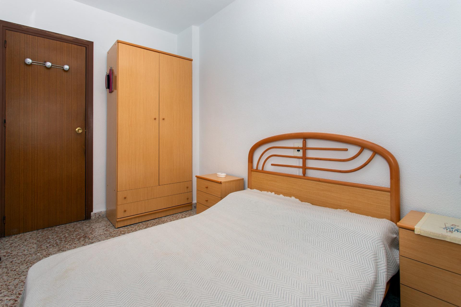 For sale - 3 Bedroom 2 Bathroom Penthouse in Torrevieja - Playa Del Cura  - Alicante