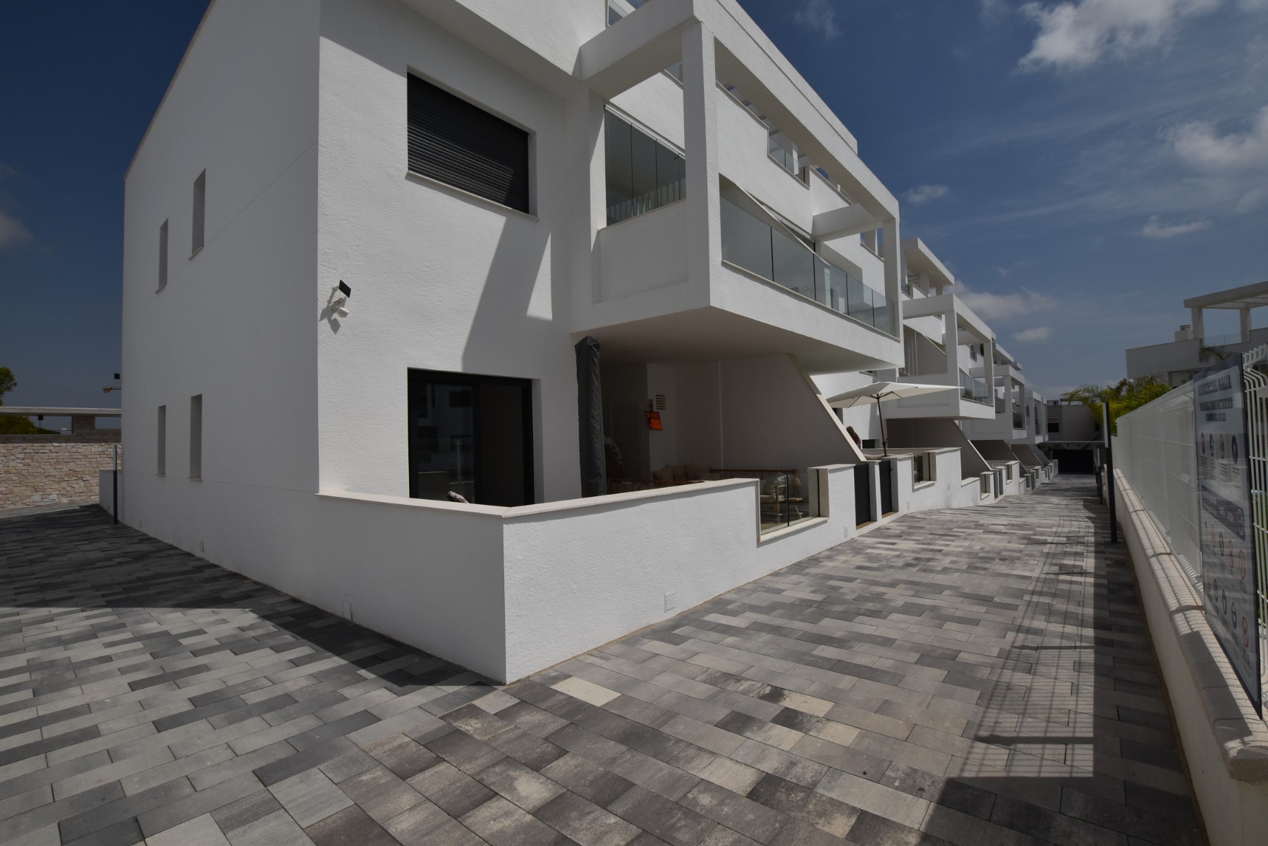 For sale - 2 Bedroom 2 Bathroom Apartment in Torrevieja - Costa Blanca  - Alicante